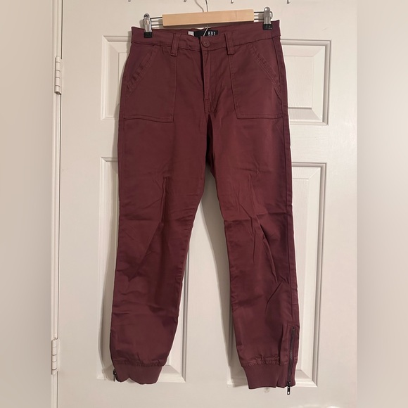 Chris High Rise Jogger - Picture 1 of 7